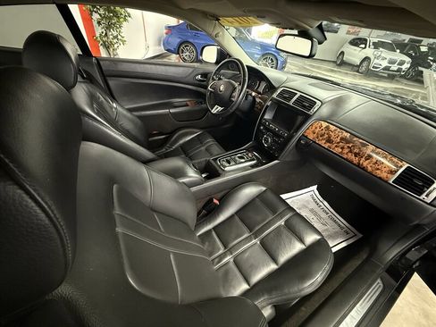 Used 2014 Jaguar XK Touring image 11