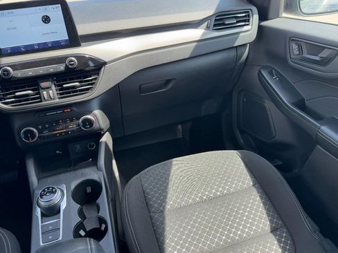 Used 2023 Ford Escape Active AWD/4WD image 18
