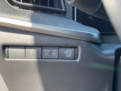 New 2026 Nissan Kicks SV w/ SV Premium Package image 27