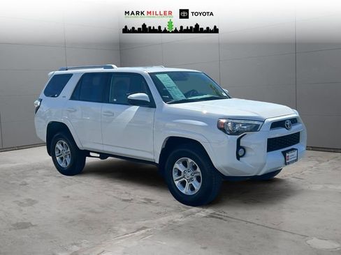 Certified 2017 Toyota 4Runner SR5 image 7