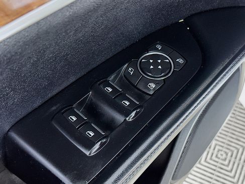 Used 2018 Lincoln MKX Reserve AWD/4WD image 18