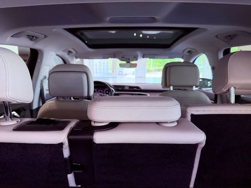 Used 2020 Audi Q3 2.0T Premium Plus image 14