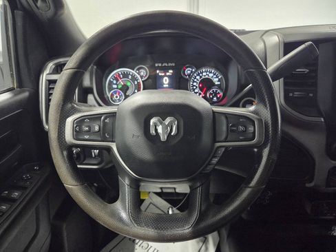 Used 2024 RAM 2500 Tradesman w/ Chrome Appearance Group AWD/4WD image 14