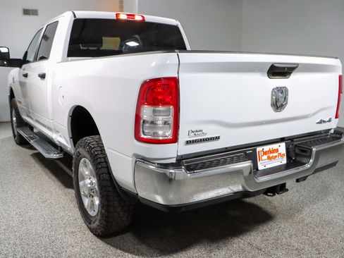 Used 2023 RAM 2500 Big Horn w/ Level 1 Equipment Group image 9