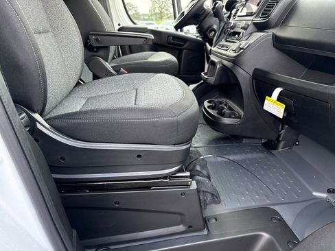 New 2026 RAM ProMaster 2500 w/ Convenience Group image 14