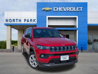 Used 2025 Jeep Compass Latitude