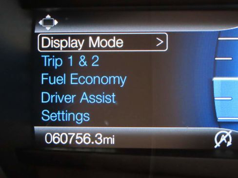 Used 2022 Ford Edge Titanium w/ Equipment Group 301A image 11