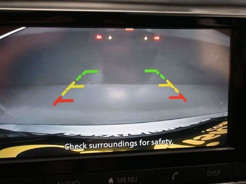 Used 2024 Nissan Altima 2.5 S image 10