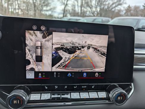 Used 2023 GMC Canyon Elevation w/ Elevation Premium Package image 23