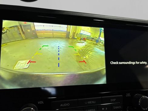 Certified 2025 Nissan Frontier PRO-4X image 27