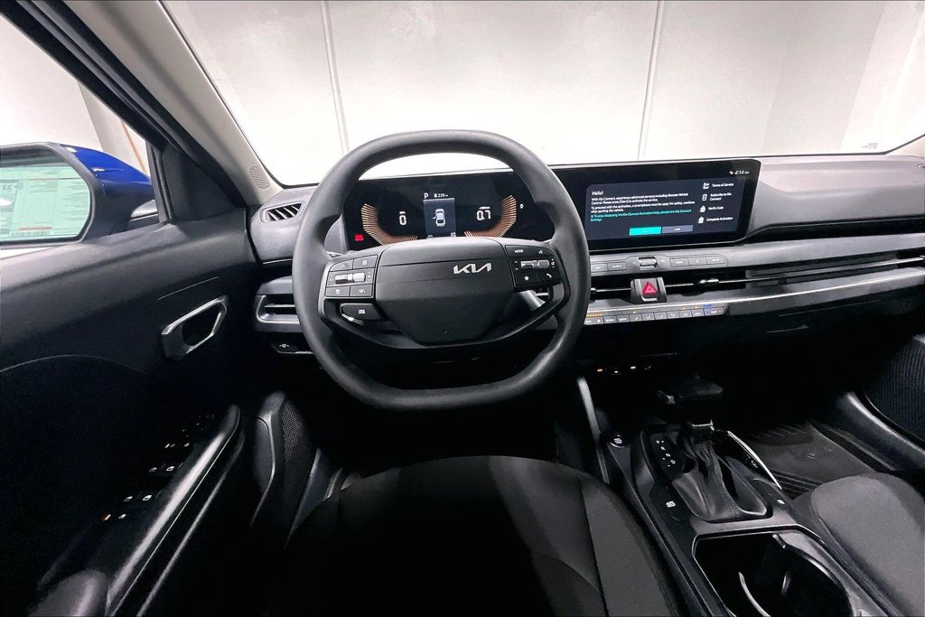 Used 2026 Kia K4 FWD image 12