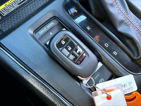 Used 2023 Honda CR-V Sport Touring image 11