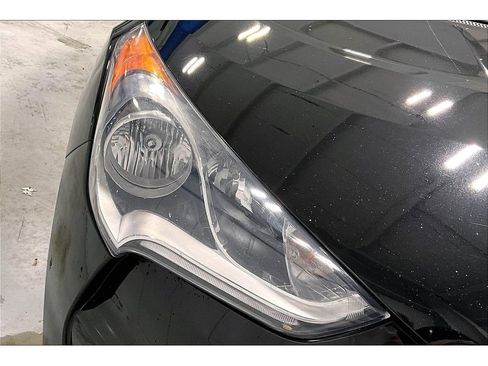 Used 2016 Hyundai Veloster image 27