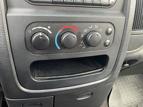 Used 2003 Dodge Ram 3500 Truck SLT AWD/4WD image 20