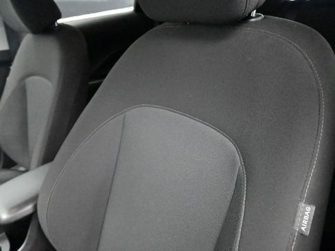 Used 2024 Hyundai Kona SEL image 18