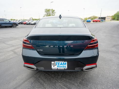 Used 2025 Genesis G70 2.5T RWD image 5