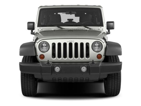 Used 2013 Jeep Wrangler Unlimited Sahara w/ Connectivity Group image 4