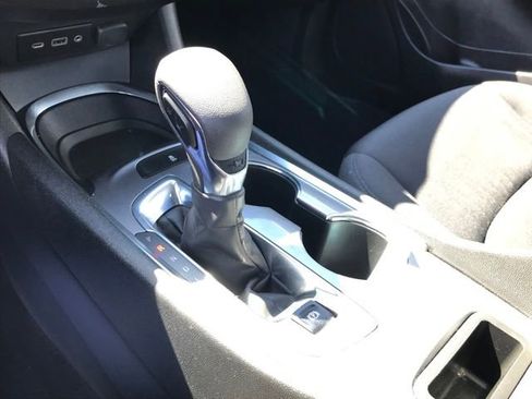 Used 2023 Chevrolet Malibu LT image 11