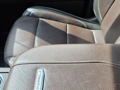 Used 2025 GMC Sierra 3500 Denali AWD/4WD image 24