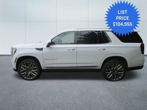 New 2026 GMC Yukon Denali Ultimate AWD/4WD image 3