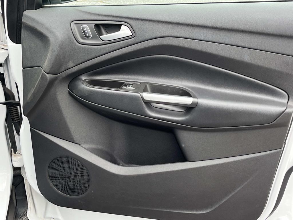 Used 2019 Ford Escape SE FWD image 22