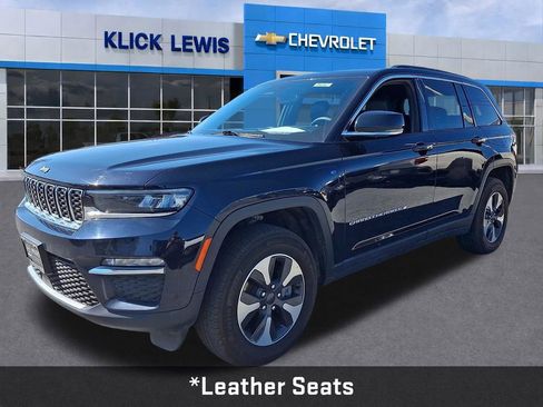 Used 2024 Jeep Grand Cherokee Limited 4xe image 3