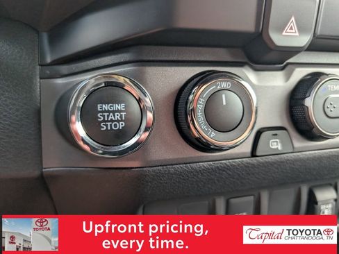 Used 2023 Toyota Tacoma TRD Off-Road AWD/4WD image 20