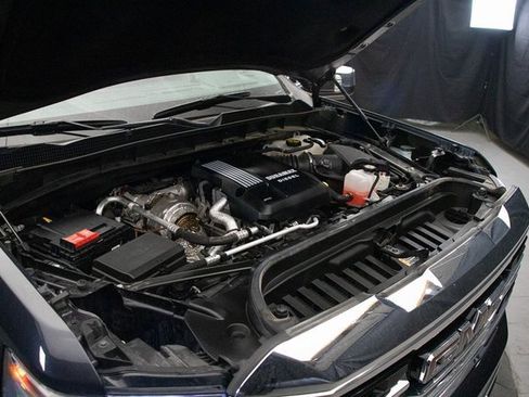 Used 2023 GMC Sierra 1500 SLT w/ SLT Premium Plus Package image 27