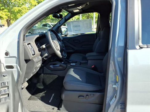 New 2026 Nissan Frontier SV w/ Tow Package AWD/4WD image 6