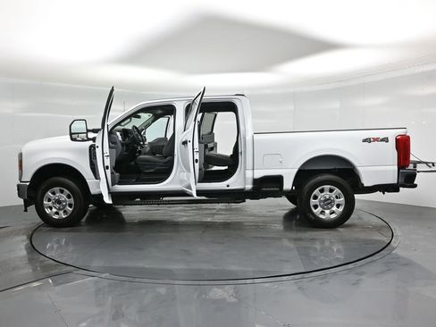 Certified 2024 Ford F250 XLT image 31