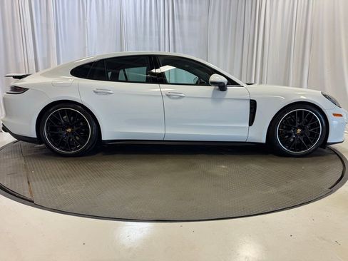 Certified 2023 Porsche Panamera 4 Platinum Edition AWD/4WD image 47