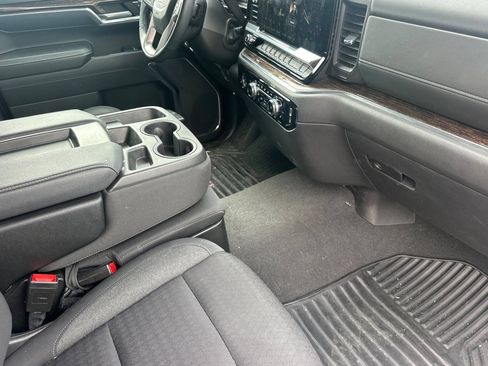 Used 2023 GMC Sierra 1500 Elevation AWD/4WD image 19