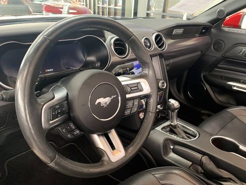 Used 2019 Ford Mustang GT Premium w/ GT Performance Package RWD image 8