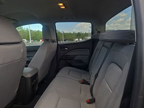 Used 2015 Chevrolet Colorado LT w/ LT Convenience Package image 7