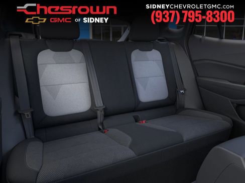 New 2026 Chevrolet Trax RS w/ Sunroof Package image 17