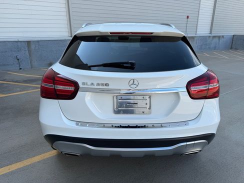 Used 2018 Mercedes-Benz GLA 250 image 4