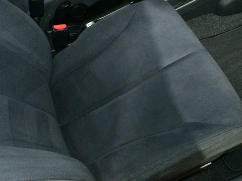 Used 2009 Nissan Versa 1.8 S w/ PWR Pkg image 12