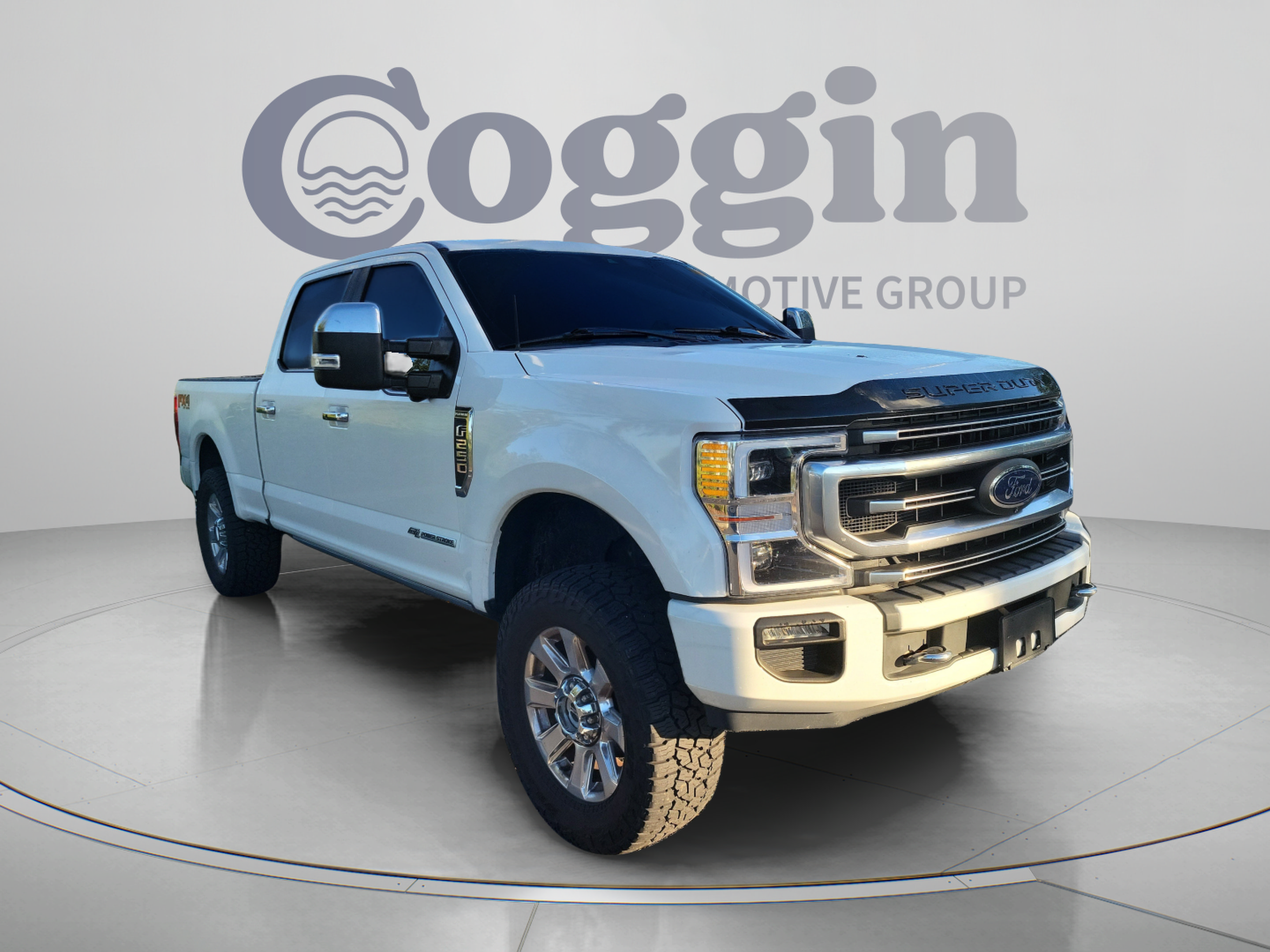 Used 2021 Ford F250 Platinum w/ FX4 Off-Road Package AWD/4WD image 3