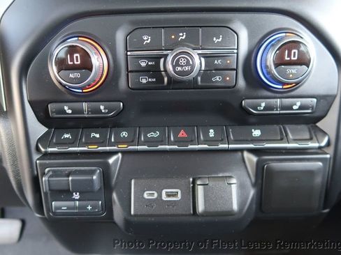 Used 2021 Chevrolet Silverado 1500 LT w/ Max Trailering Package image 32