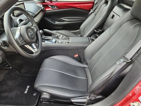 Used 2025 MAZDA MX-5 Miata RF Grand Touring RWD image 11