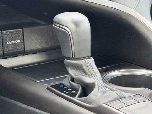 Certified 2023 Toyota Camry SE w/ Convenience Package FWD image 24