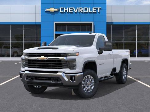 New 2026 Chevrolet Silverado 3500 LT w/ Convenience Package AWD/4WD image 6