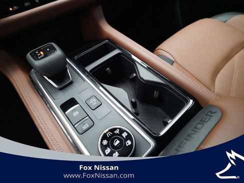 Certified 2023 Nissan Pathfinder Platinum image 18