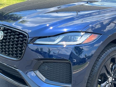 Certified 2026 Jaguar F-PACE R-Dynamic S AWD/4WD image 12