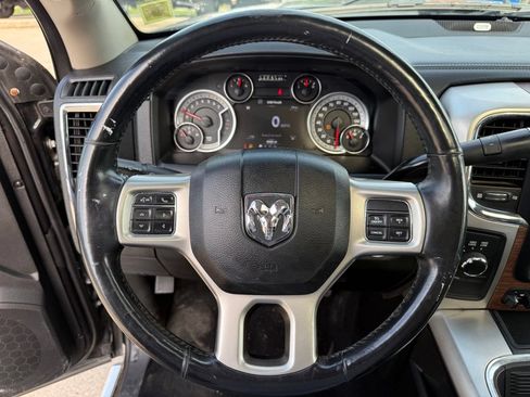 Used 2018 RAM 2500 Laramie w/ Snow Chief Group AWD/4WD image 16