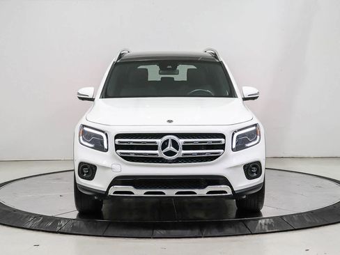 Used 2022 Mercedes-Benz GLB 250 4MATIC image 6