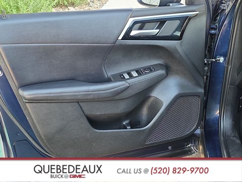 Used 2023 Mitsubishi Outlander SE AWD/4WD image 9