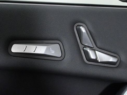 Used 2026 BMW iX xDrive45 w/ M Sport Package image 28