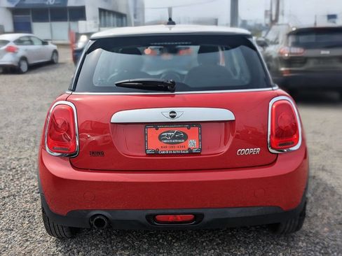 Used 2015 MINI Cooper 2-Door Hardtop image 6