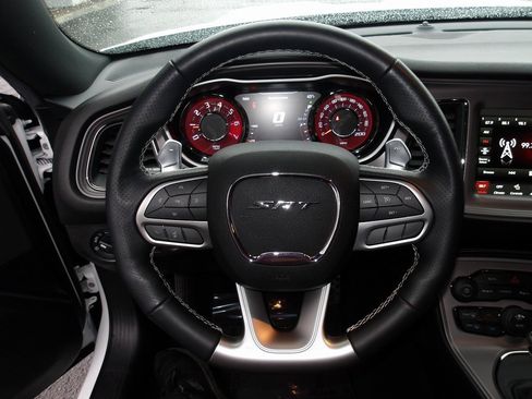 Used 2023 Dodge Challenger SRT Hellcat image 10